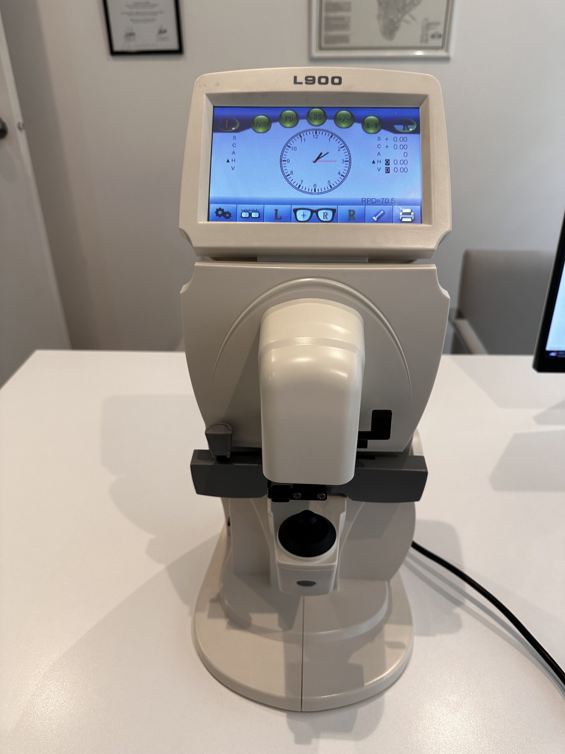 Lensometro L900