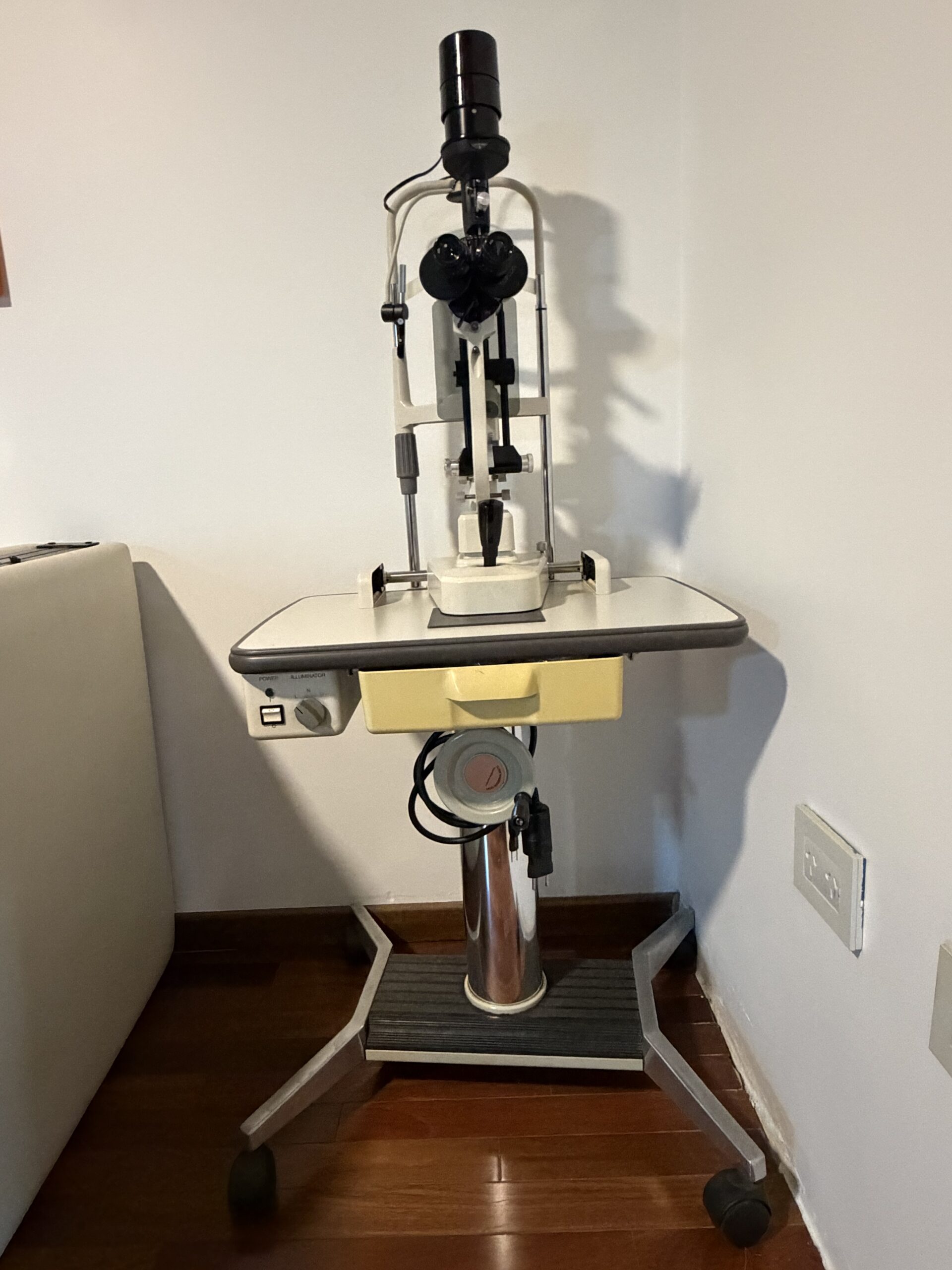 Lámpara de hendidura TOPCON SL-3C