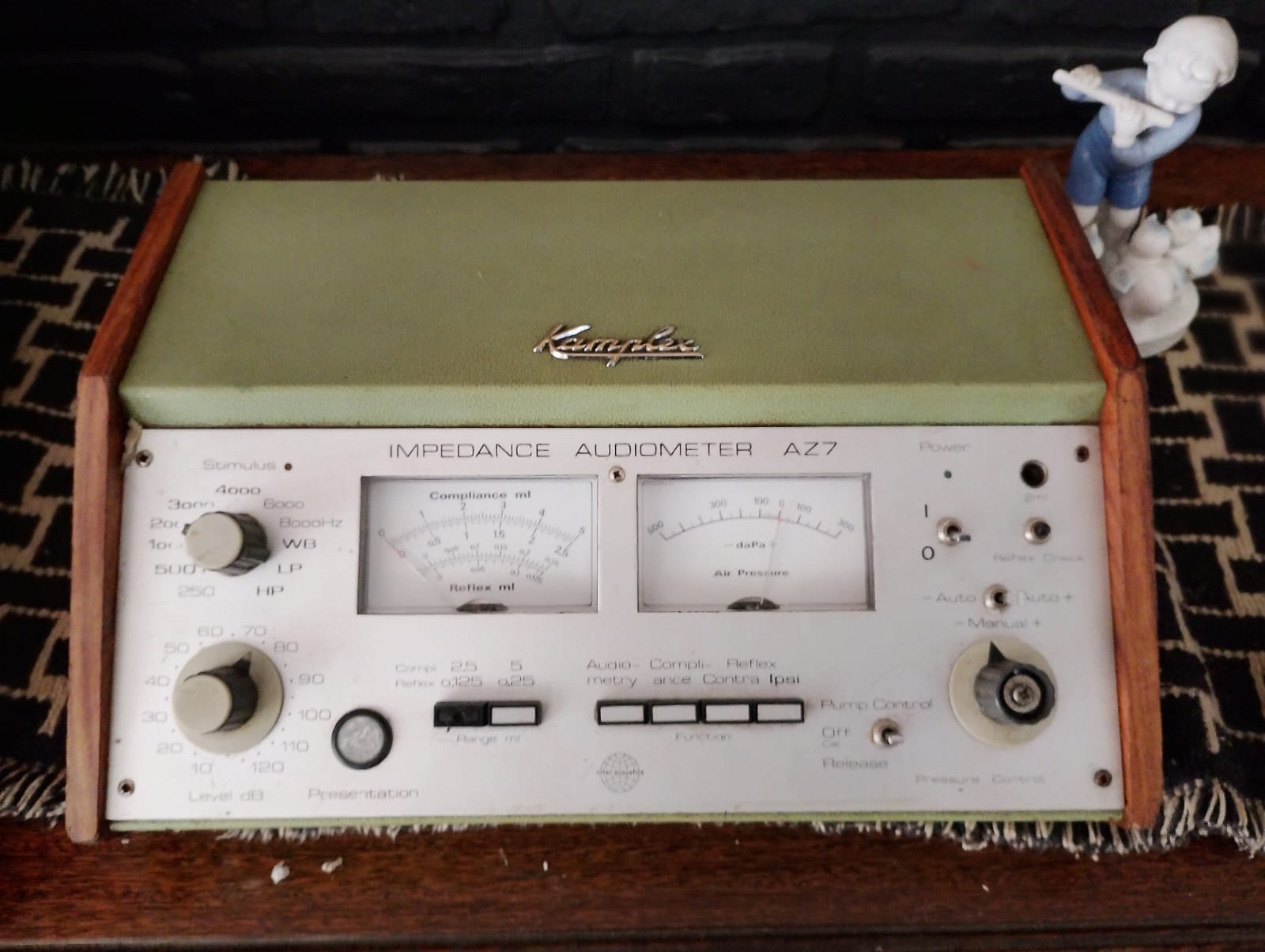 KAMPLEX AZ7.